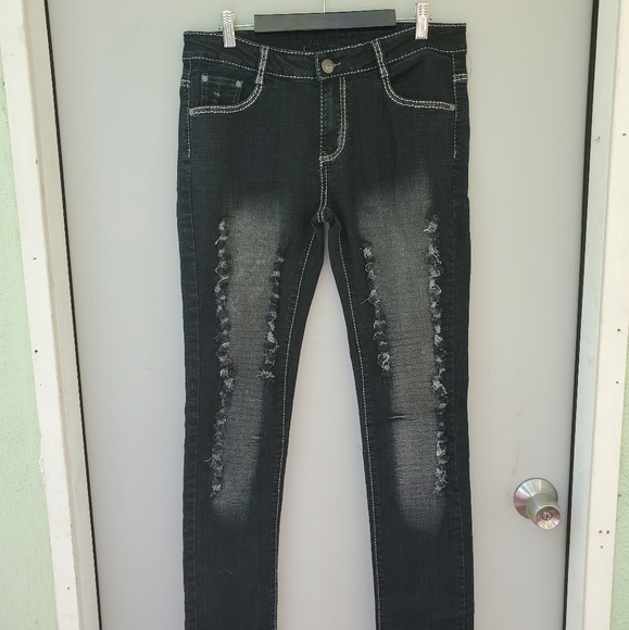 Black distressed Y& F jeans - Picture 1 of 9